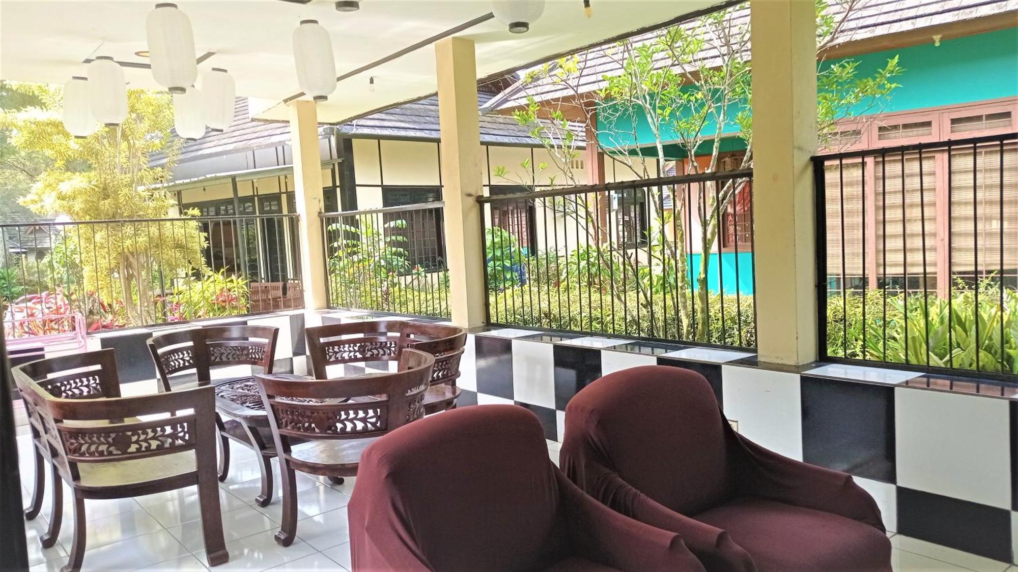 Designer Villa Osaka Puncak Exteriér fotografie